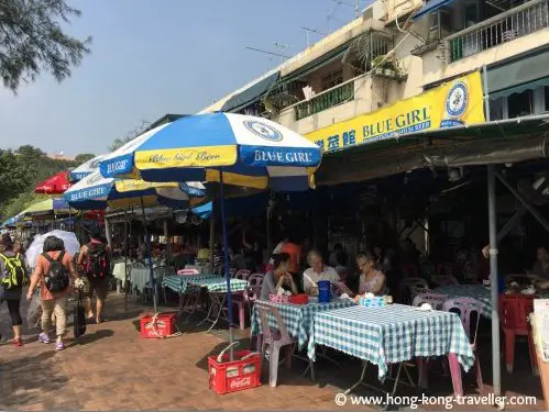 Outdoor cafes in Cheung Chau Outdoor cafes in Cheung Chau