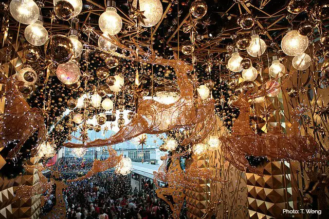 Christmas Decorations at Harbour City Christmas Decorations at Harbour City