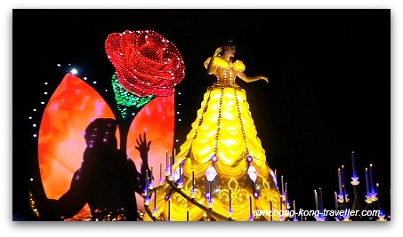 Disney Paint the Night Parade: Belle Disney Paint the Night Parade: Belle