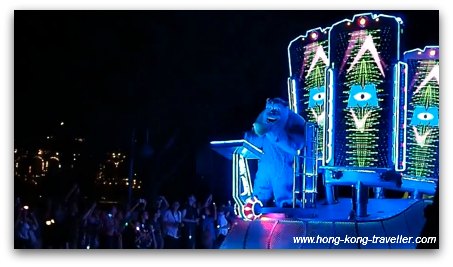 Disney Paint the Night Parade: Monsters Inc Sulley Disney Paint the Night Parade: Monsters Inc Sulley