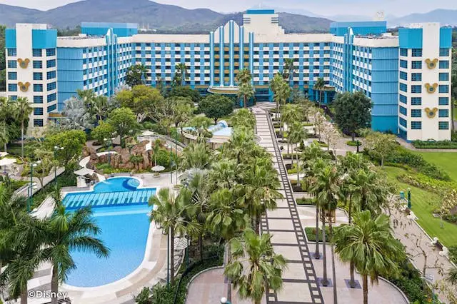 Hong Kong Disneyland Resort: Hollywood Hotel Hong Kong Disneyland Resort: Hollywood Hotel