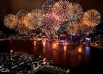 Fireworks views from Ritz Carlton Hotel in Hong Kong Fireworks views from Ritz Carlton Hotel in Hong Kong