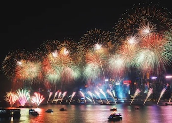Fireworks viewing from Harbour City Rooftop Fireworks Viewing from Harbour City Rooftop