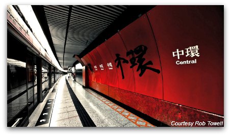 HK MTR train platform at Central Station HK MTR train platform at Central Station