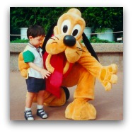 Hong Kong Disneyland Highlights: Meet a Disney Character Hong Kong Disneyland Highlights: Meet a Disney Character