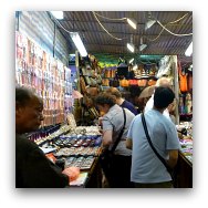 Hong Kong Markets: Temple Street Night Market Hong Kong Markets: Temple Street Night Market