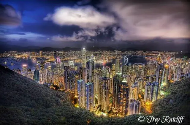 A Gorgeous Summer Night in Hong Kong A Gorgeous Summer Night in Hong Kong