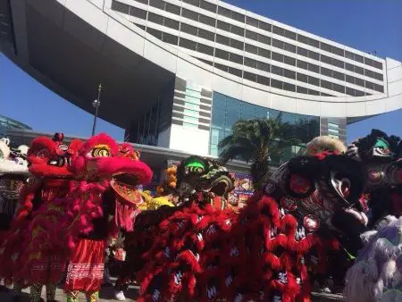 Lion Dance Extravaganza Performances at Victoria Peak Lion Dance Extravaganza Performances at Victoria Peak
