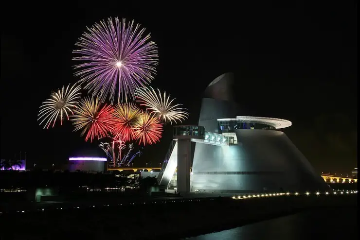 Macau International Fireworks Contest views from Macau shoreline Macau International Fireworks Contest views from Macau shoreline, Macau Science Center