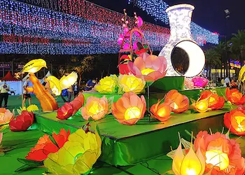 Mid-Autumn Lantern Displays Victoria Park Mid-Autumn Lantern Displays Victoria Park