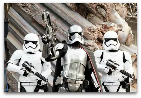 Tomorrowland HK - Stormtroopers at Command Post Tomorrowland HK - Stormtroopers at Command Post